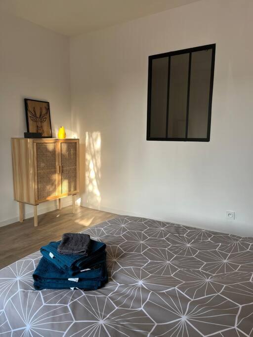 Appartement Centre De Guécélard Exteriör bild